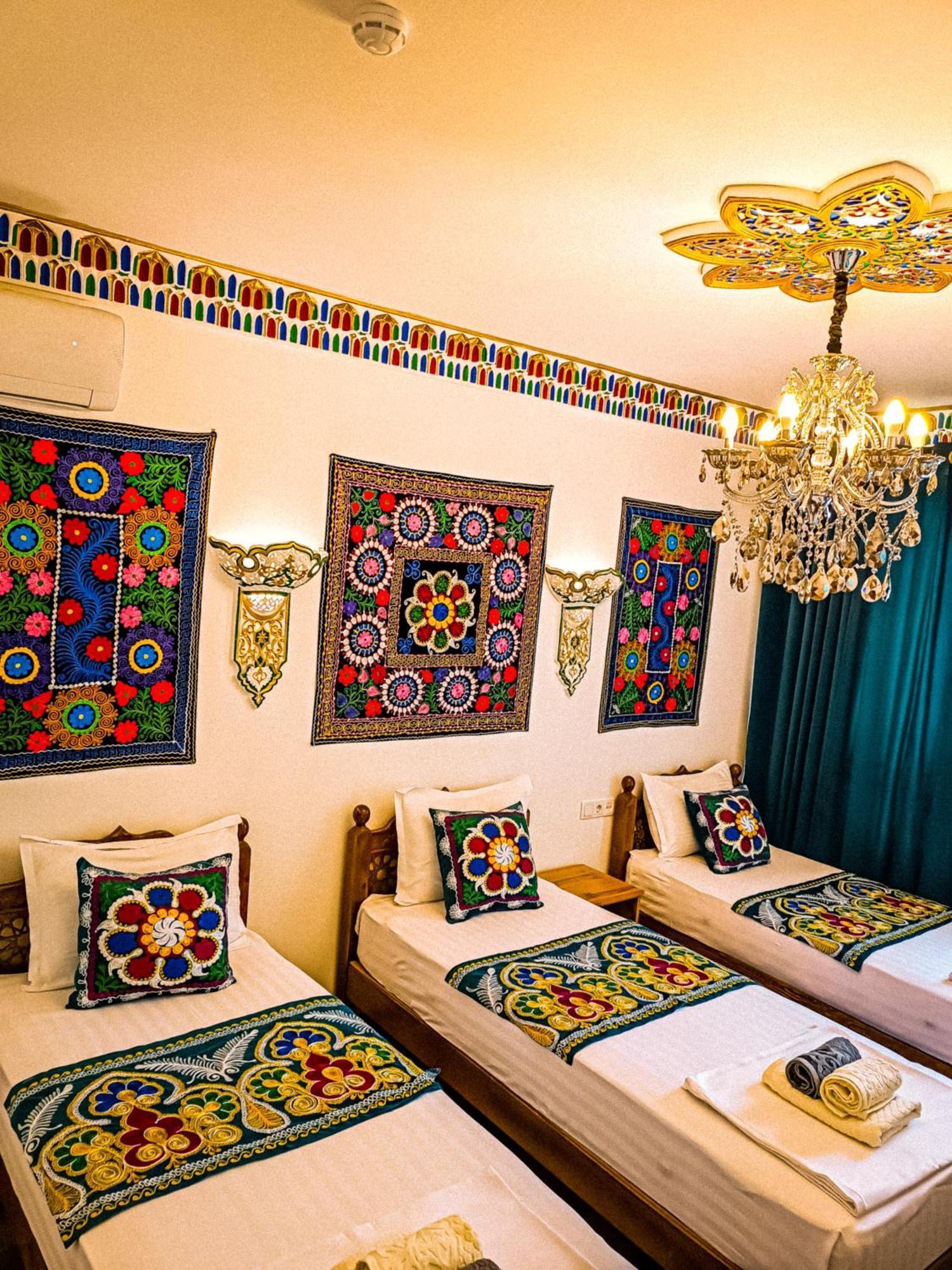 Meros Hotel Bukhara Exterior foto